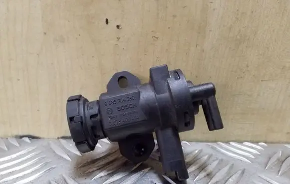 Citroen C5 Turbo solenoid valve 9635704380 0928400414