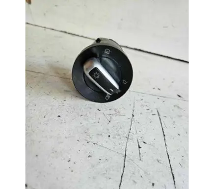 Volkswagen Jetta V Light switch