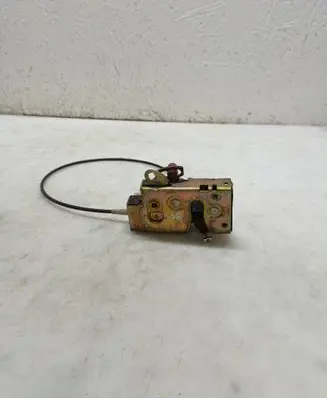Ford Fiesta Front door lock 88BBB21817AB D25WA