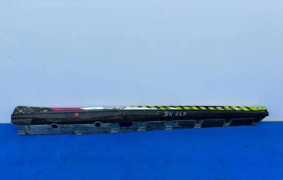 Audi R8 4S Sill 4S0853860