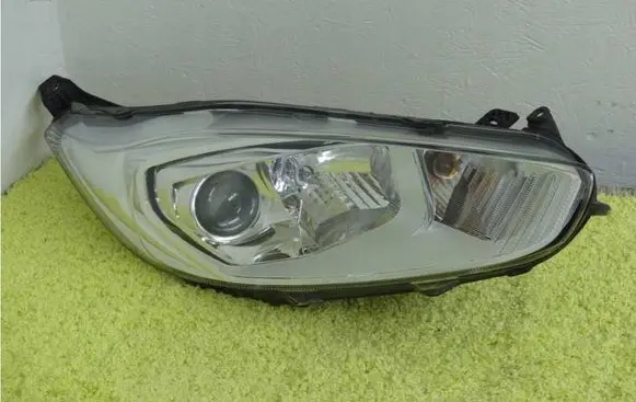 Ford Fiesta Headlight/headlamp C1BB-13W029-EE