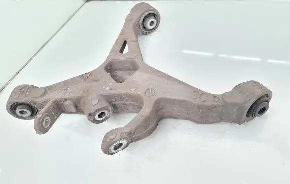 Jaguar XF X250 Rear upper control arm/wishbone 5B531 L2L7A