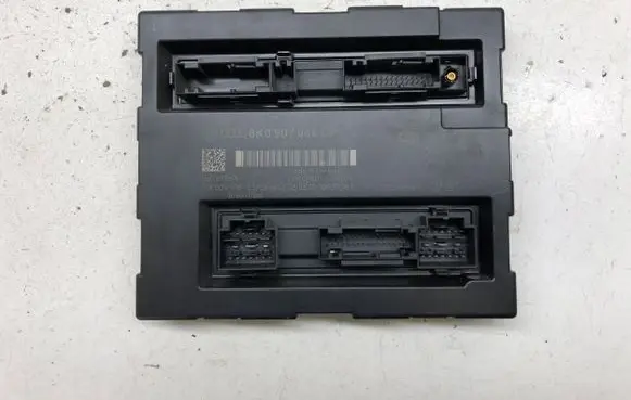 Audi A4 S4 B8 8K Comfort/convenience module 8K0907064CP 5DK00991883