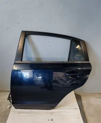 Subaru XV I Rear door