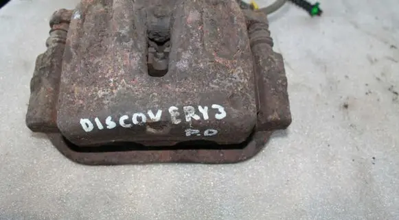 Land Rover Discovery 3 - LR3 Front brake caliper