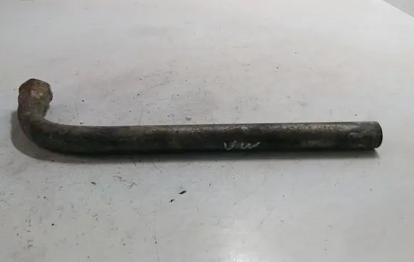Volkswagen PASSAT B5.5 Wheel nut wrench 4D0012219A
