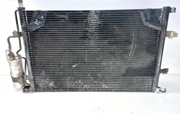 Volvo XC70 A/C cooling radiator (condenser)