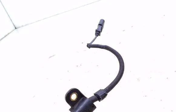 Volkswagen Sharan Camshaft position sensor 045906433C
