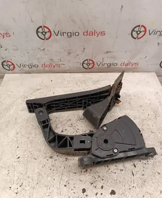KIA Sportage Accelerator throttle pedal 327262s000