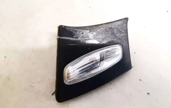 Peugeot 207 Front fender indicator light 96801950xt