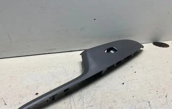 Honda Civic Front door window switch trim 83590SMGG010M1