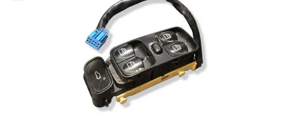 Mercedes-Benz C W203 Electric window control switch A2038200110