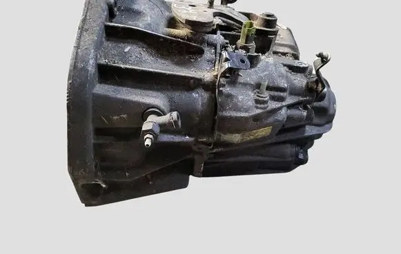 Renault Espace IV Manual 6 speed gearbox CEPKF820010 CEPKF8200102932 8200065323