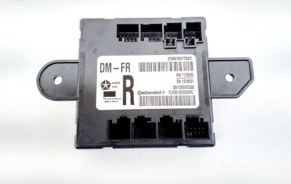 Jeep Grand Cherokee (WK) Door control unit/module 68155772AD