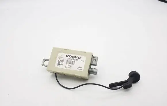 Volvo C30 Aerial antenna amplifier 30732030 28018752