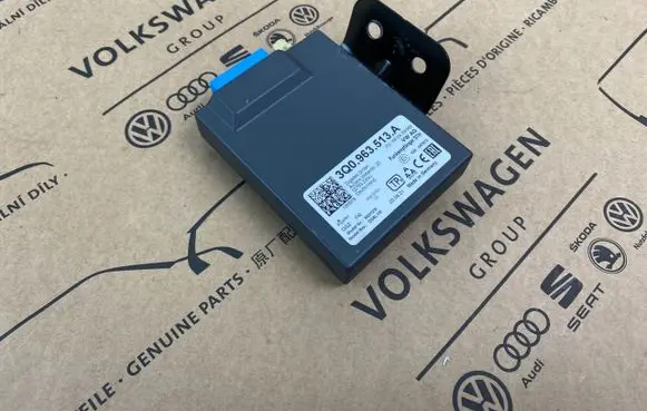 Volkswagen Caddy Auxiliary heating control unit/module 3Q0963513AN11