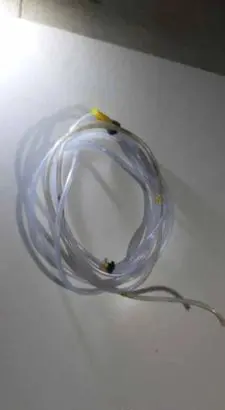 Nissan Leaf II (ZE1) Windshield washer fluid hose 