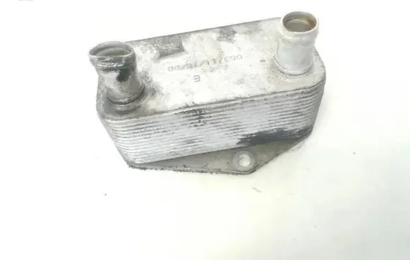 BMW 3 E46 Engine oil radiator 2247203 5989070141