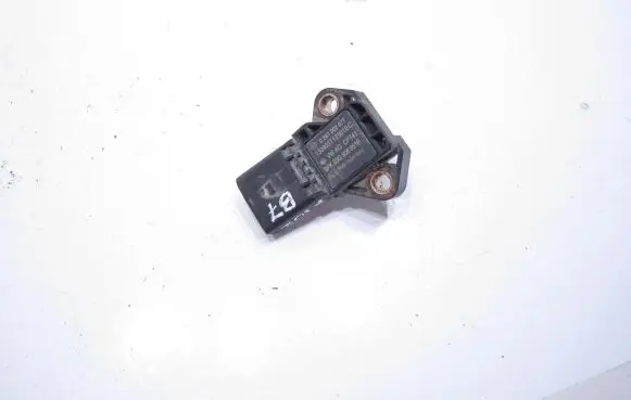 Volkswagen PASSAT B7 Air pressure sensor 03G906051E 0281002977