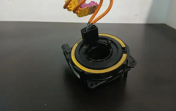Volvo S60 Airbag slip ring squib (SRS ring) 30669744 98P0124DF