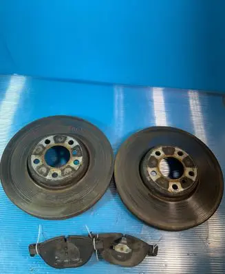 BMW 7 F01 F02 F03 F04 Front brake disc