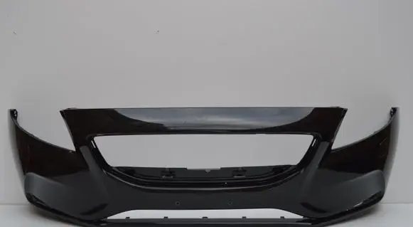 Volvo V40 Front bumper 31283732