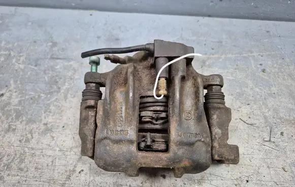 Mercedes-Benz C W202 Front brake caliper