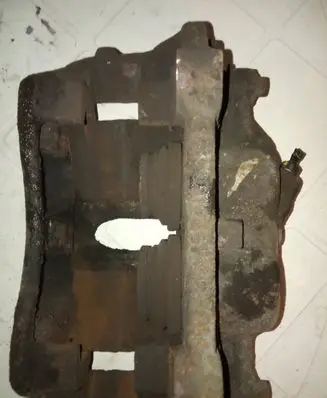 Nissan Primastar Front brake caliper