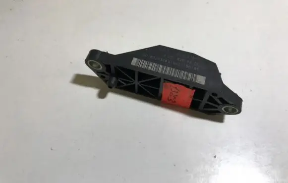 Mercedes-Benz E W211 Airbag deployment crash/impact sensor a0018209326 q0325571179a4