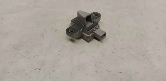 Mercedes-Benz C W204 Airbag deployment crash/impact sensor A2048210651
