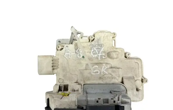 Audi A8 S8 D3 4E Rear door lock 4F0839015A