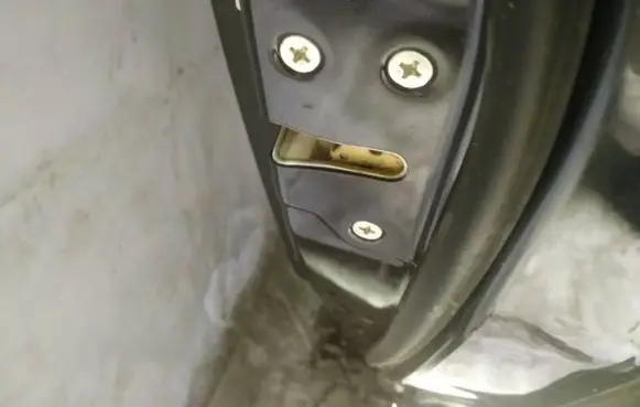Honda Accord Rear door lock