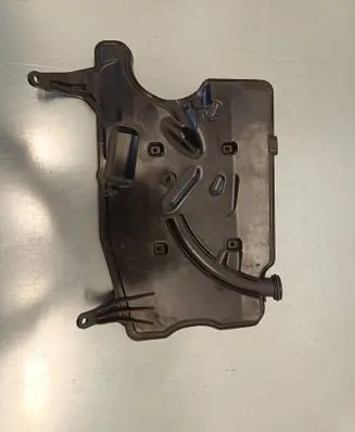 BMW 2 F45 Intake resonator 8513917 10543512 1105877S01