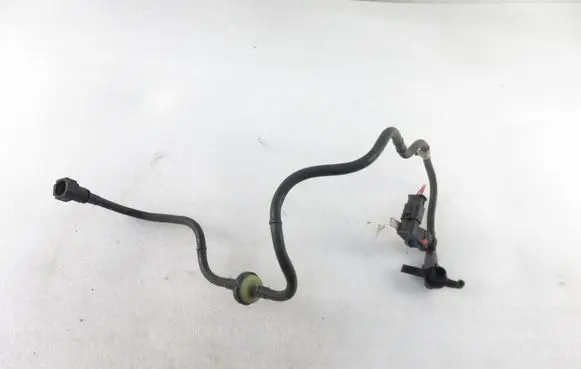 Peugeot 308 Vacuum line/pipe/hose 9805505880