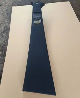 Mercedes-Benz ML W164 (B) pillar trim (top) A1646909725