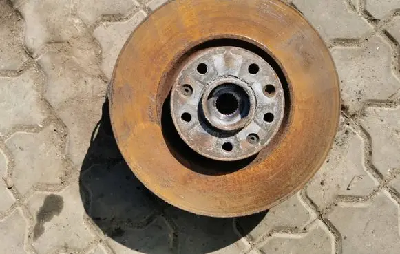 Peugeot 508 Front wheel hub spindle knuckle 7717455G07