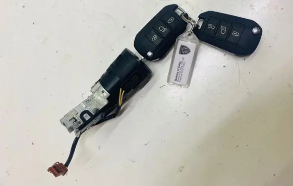 Peugeot 308 Ignition lock