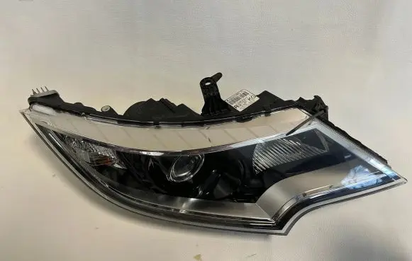 Honda Civic XI Headlight/headlamp