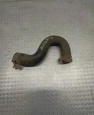 Nissan Almera Engine coolant pipe/hose
