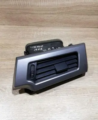 BMW 5 E60 E61 Dashboard side air vent grill/cover trim 6913708