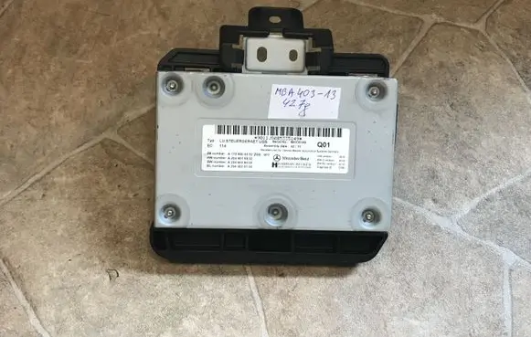 Mercedes-Benz C W204 GPS navigation control unit/module A1729009302