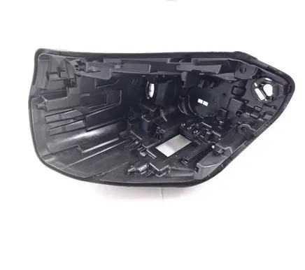 Mercedes-Benz B W247 Headlight part Suklijais