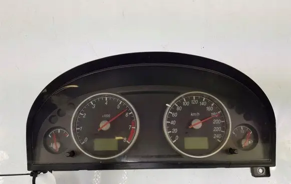 Ford Mondeo Mk III Speedometer (instrument cluster) 1S7F-10841