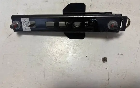 Volvo XC90 Seat belt adjustment motor 31332261