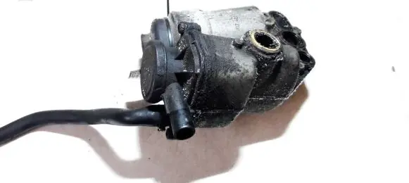 Volvo S80 Oil filter cover 08642839