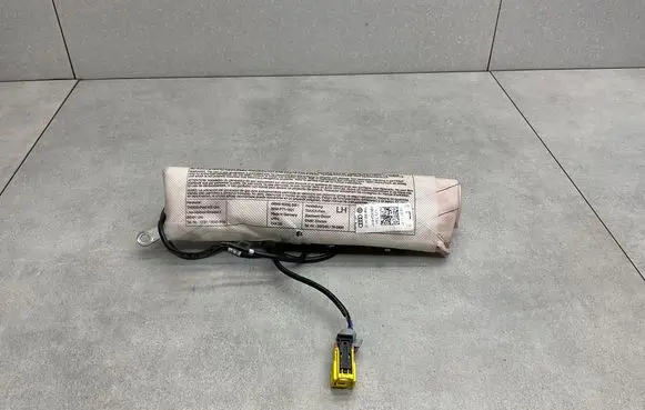 Volkswagen Tiguan Seat airbag 5N0880241G