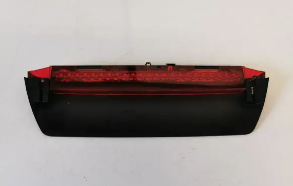 Volkswagen PASSAT B8 Third/center stoplight 3G5945087
