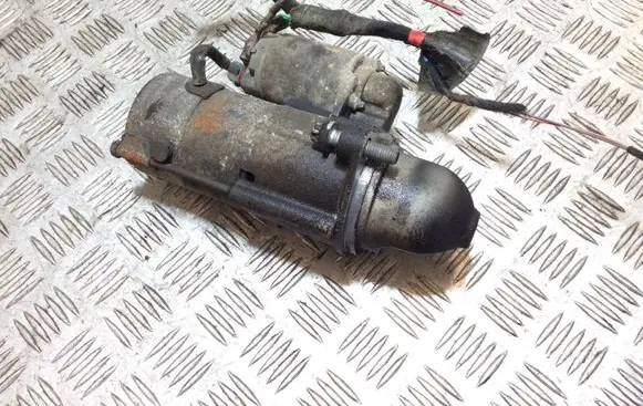 Opel Zafira B Starter motor