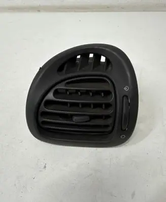 Citroen Xsara Picasso Dashboard side air vent grill/cover trim 9631280177