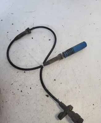 BMW 5 E60 E61 ABS brake wheel speed sensor 6908705